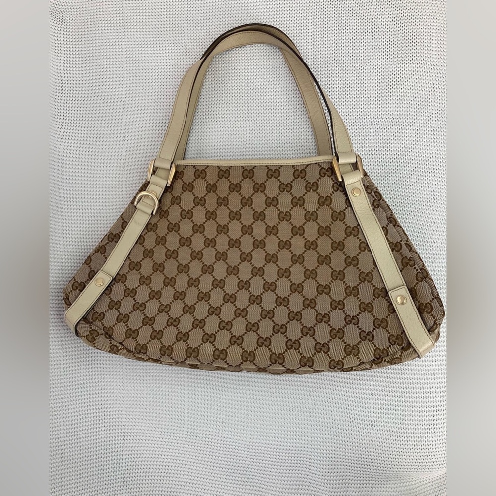 Gucci Monogram Medium Abbey